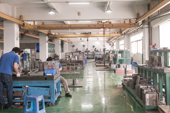 模具部&mdash;阿里圖